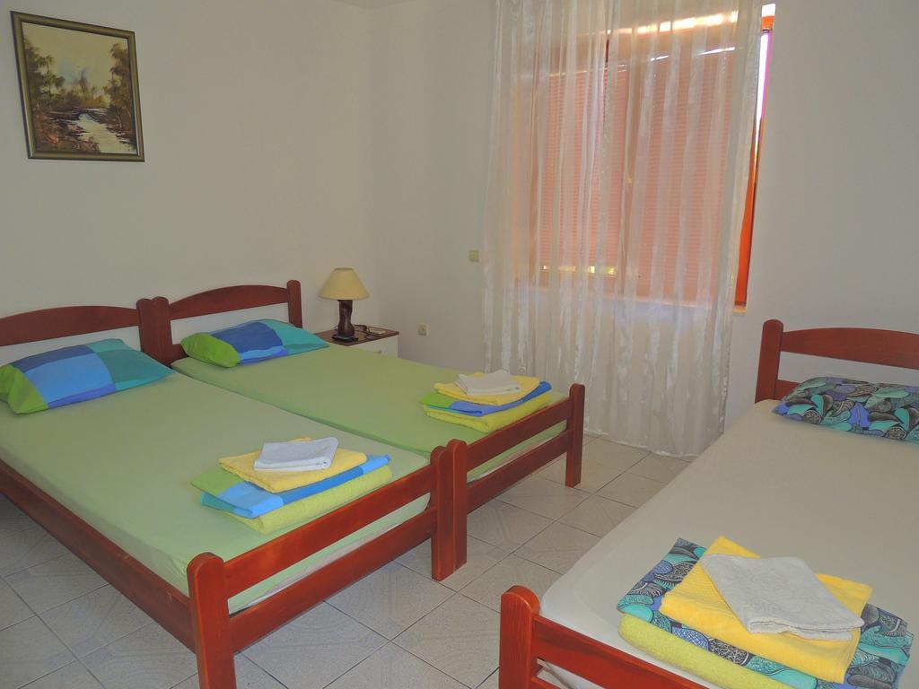בודווה Rooms Villa Desa מראה חיצוני תמונה