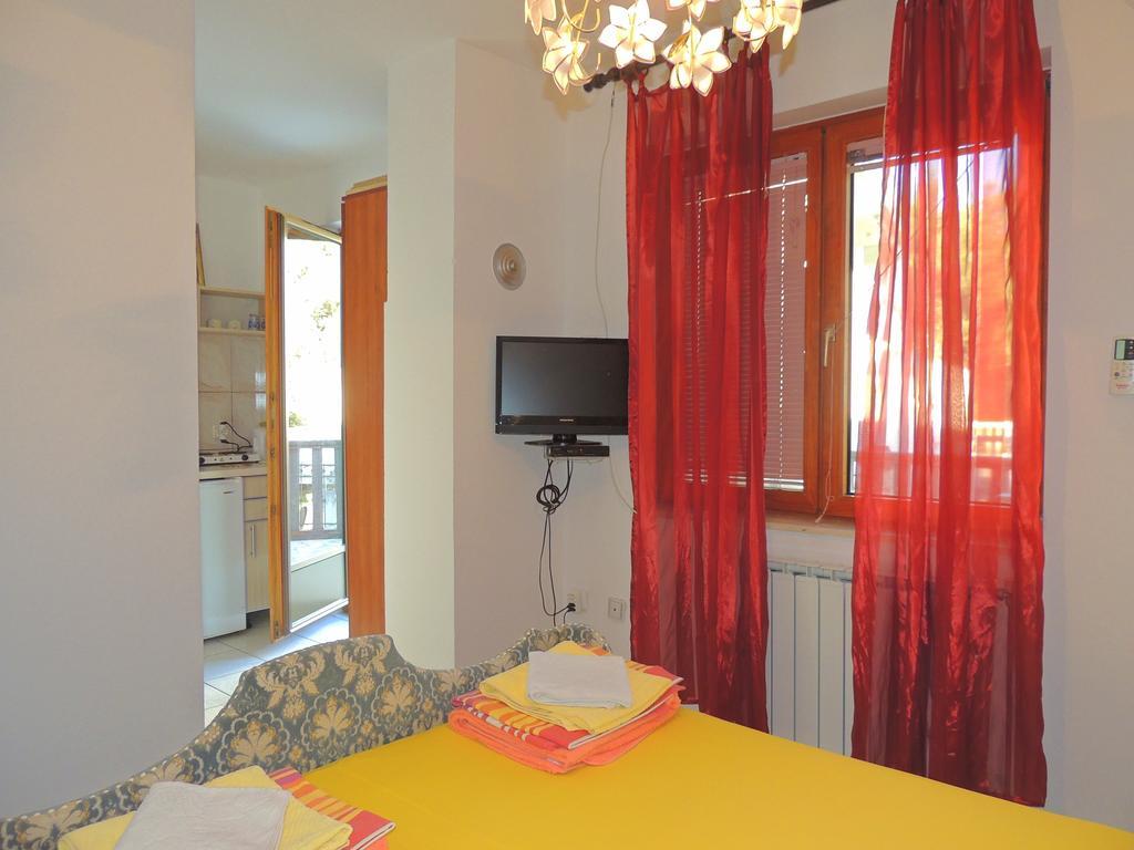 בודווה Rooms Villa Desa מראה חיצוני תמונה