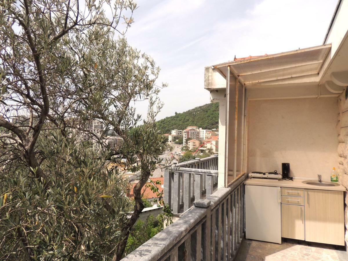 בודווה Rooms Villa Desa מראה חיצוני תמונה